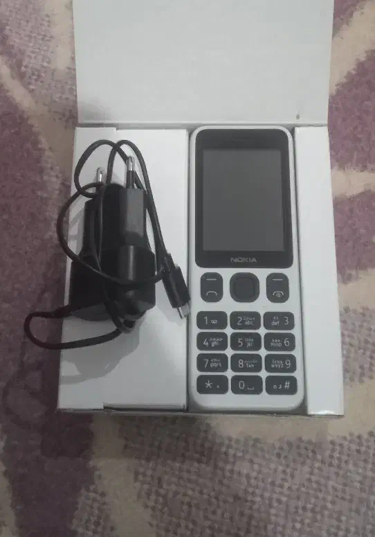 گوشی نوکیا ۱۲۵  ۲۰۲۰ اصلی دوروزه گرفتمش|موبایل|ارسنجان, |دیوار