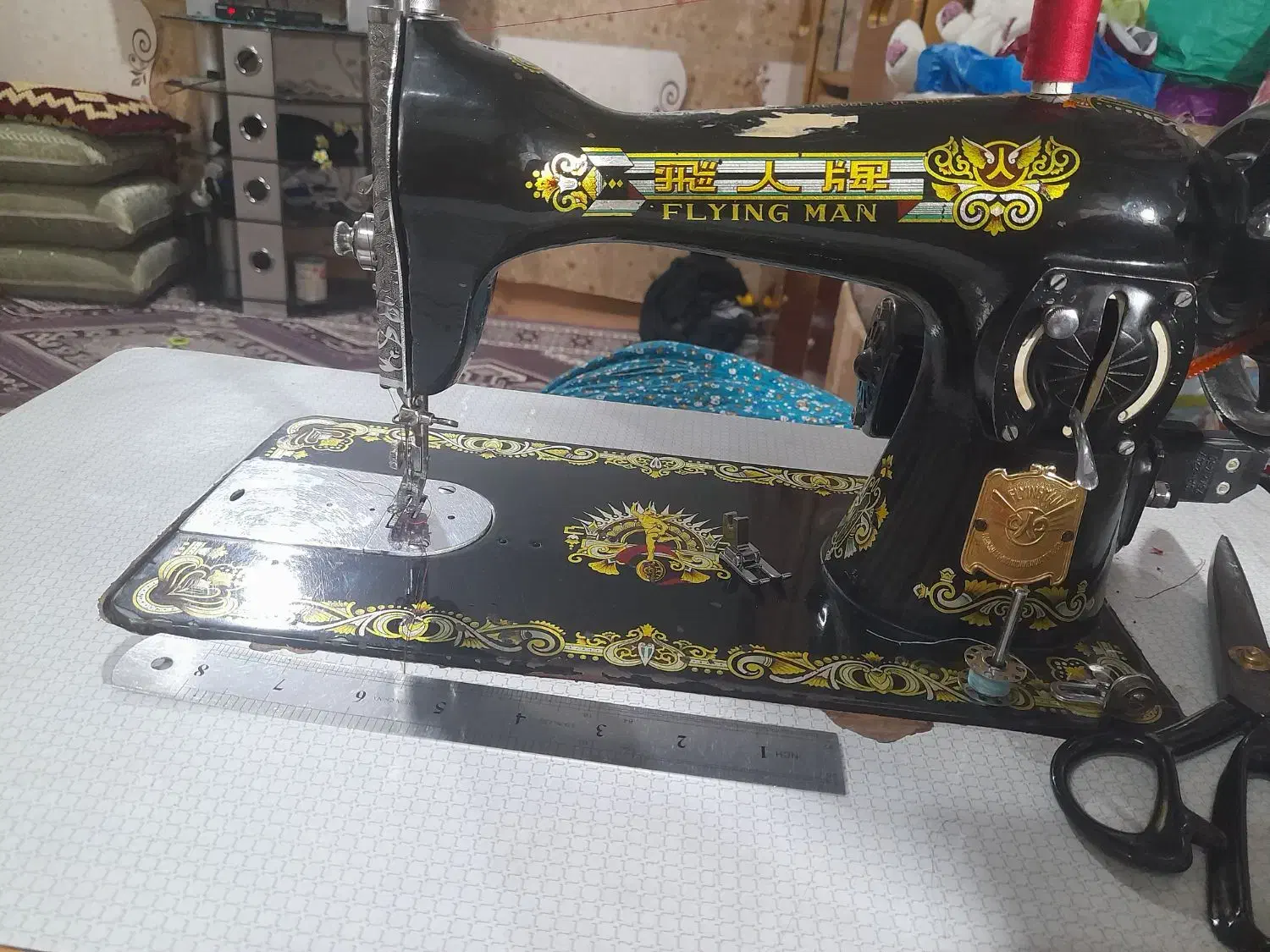 چرخ|چرخ خیاطی و ریسندگی|میناب, |دیوار