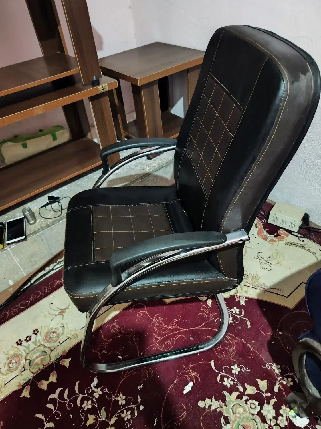 صندلی کنفرانسی اداری|مبلمان اداری|شیراز, باجگاه|دیوار