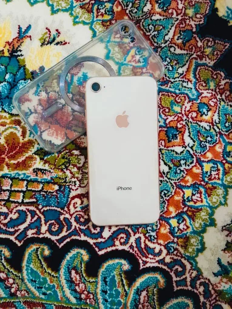 ایفون ۸ تمیز|موبایل|زابل, |دیوار