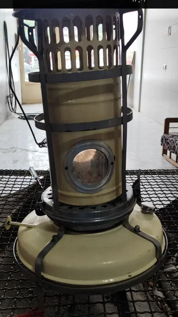 علادین چراغ نفتی درحد صفر خیلی قدیمی|کلکسیون اشیاء عتیقه|بوکان, |دیوار