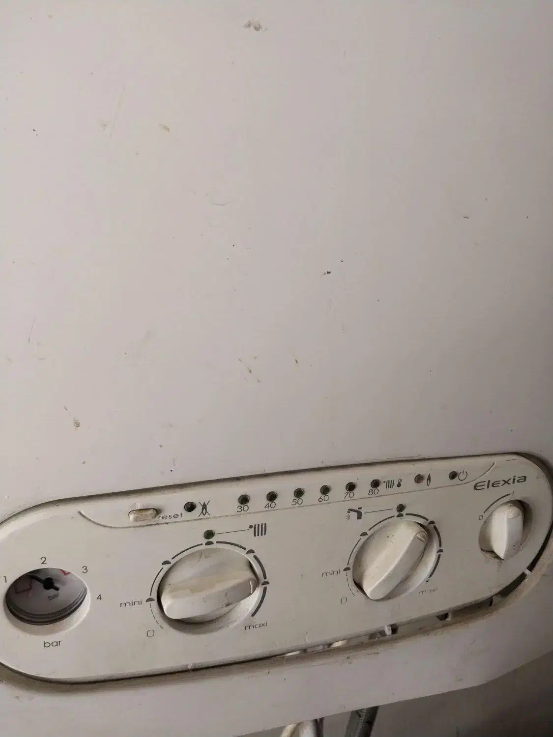 تعمیر و سرویس پکیج کولر  نصب رادیاتور|خدمات پیشه و مهارت|چالوس, |دیوار