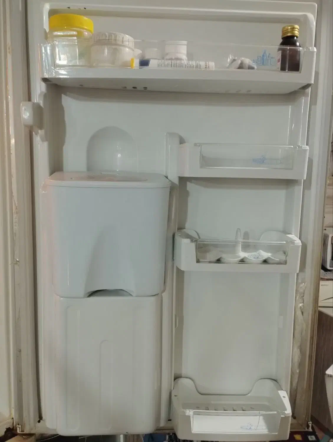 یخچال|یخچال و فریزر|مشهد, قائم|دیوار