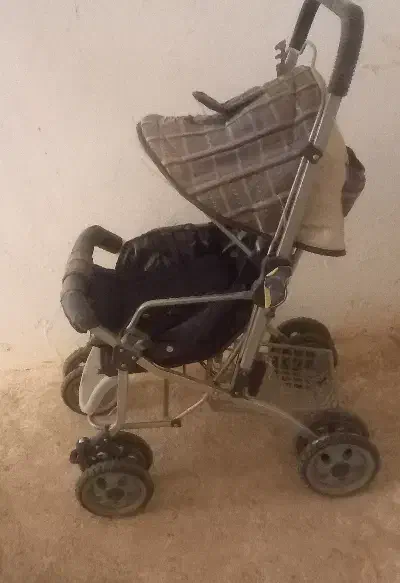 کالسکه طوسی در حد نو|کالسکه و لوازم جانبی|کنگاور, |دیوار