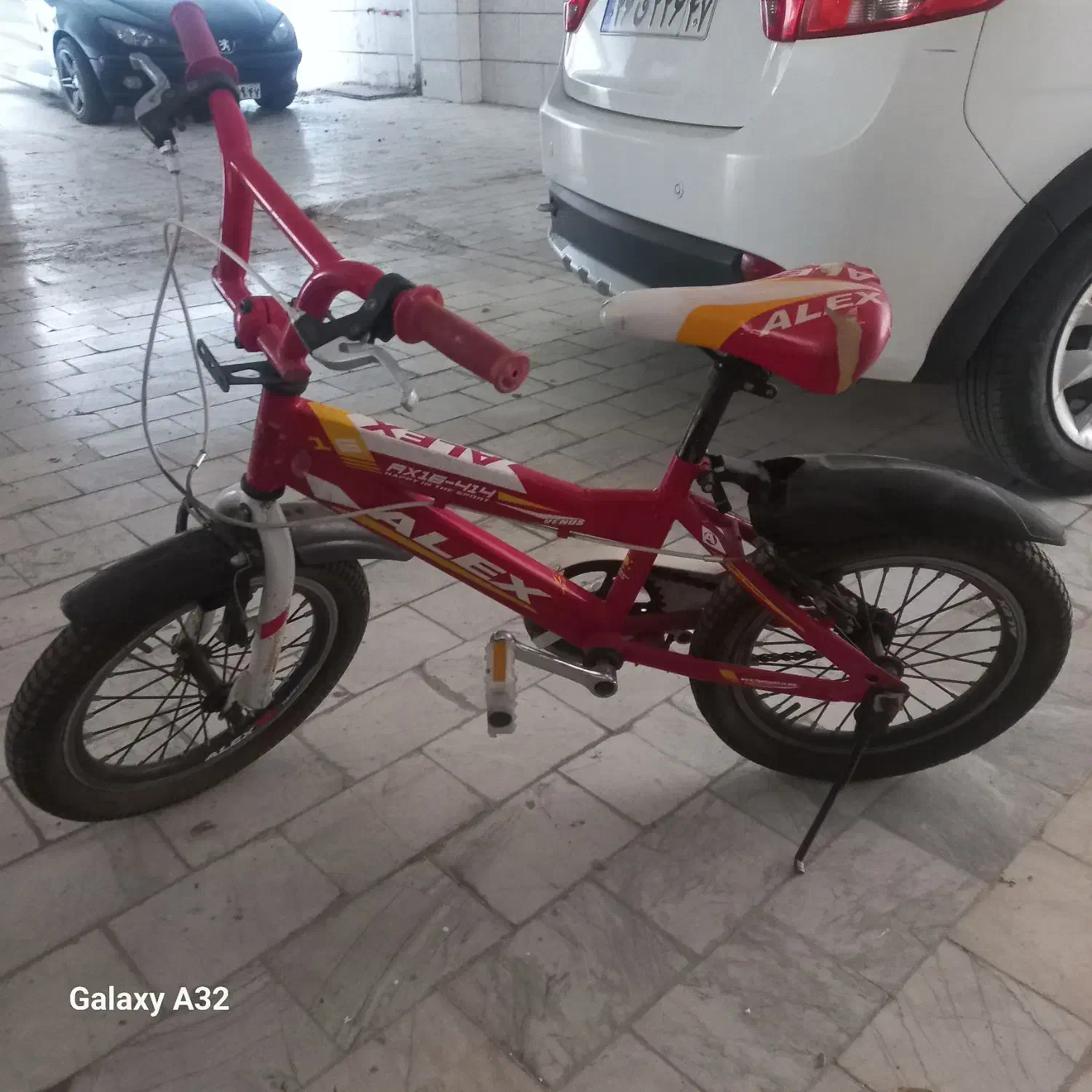 دوچرخه . کالسکه. سه چرخه|اسباب و اثاث بچه|اراک, |دیوار