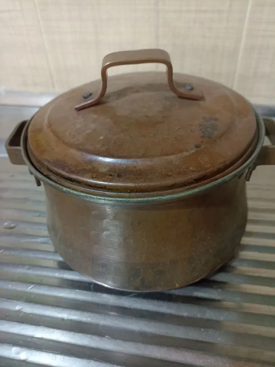 ظروف مس|ظروف پختوپز|یزد, |دیوار