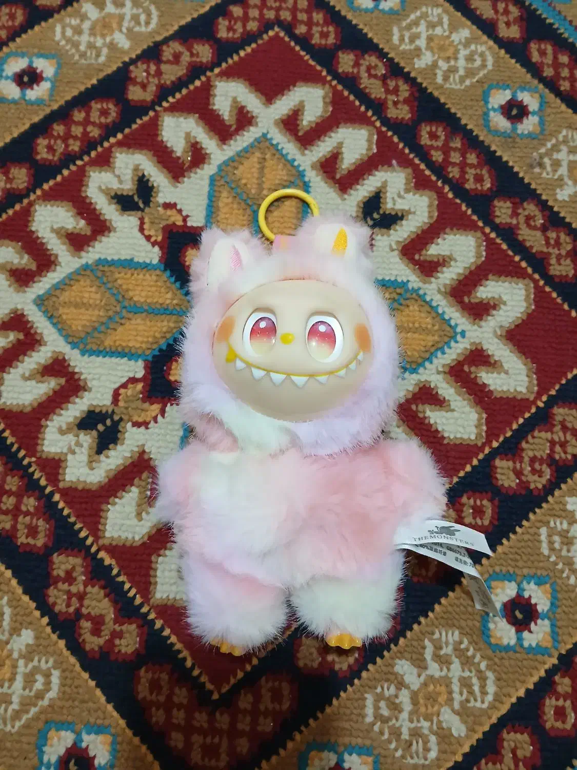 لبوبو|اسباب‌بازی بچه|هشتگرد, فاز ۳ مهستان|دیوار