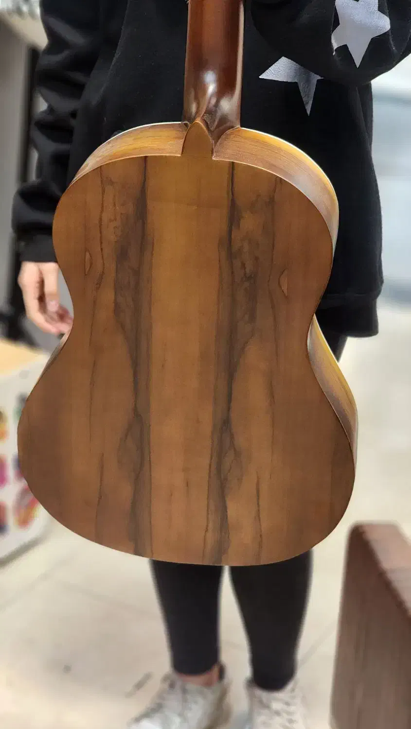 گیتار adore|گیتار، بیس، امپلیفایر|پردیس, فاز ۲|دیوار