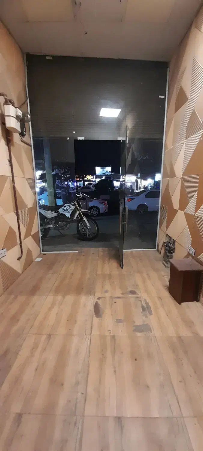 اجاره مغازه ۱۴ متری بلوار امام علی|اجارهٔ مغازه و غرفه|رشت, آب آسیاب|دیوار