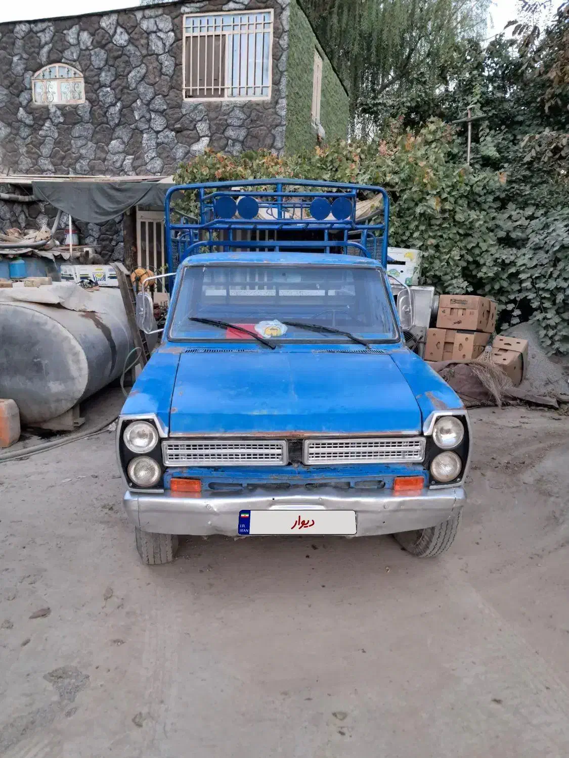 نیسان مدل ۶۰|خودرو سواری و وانت|خمینی‌شهر, |دیوار