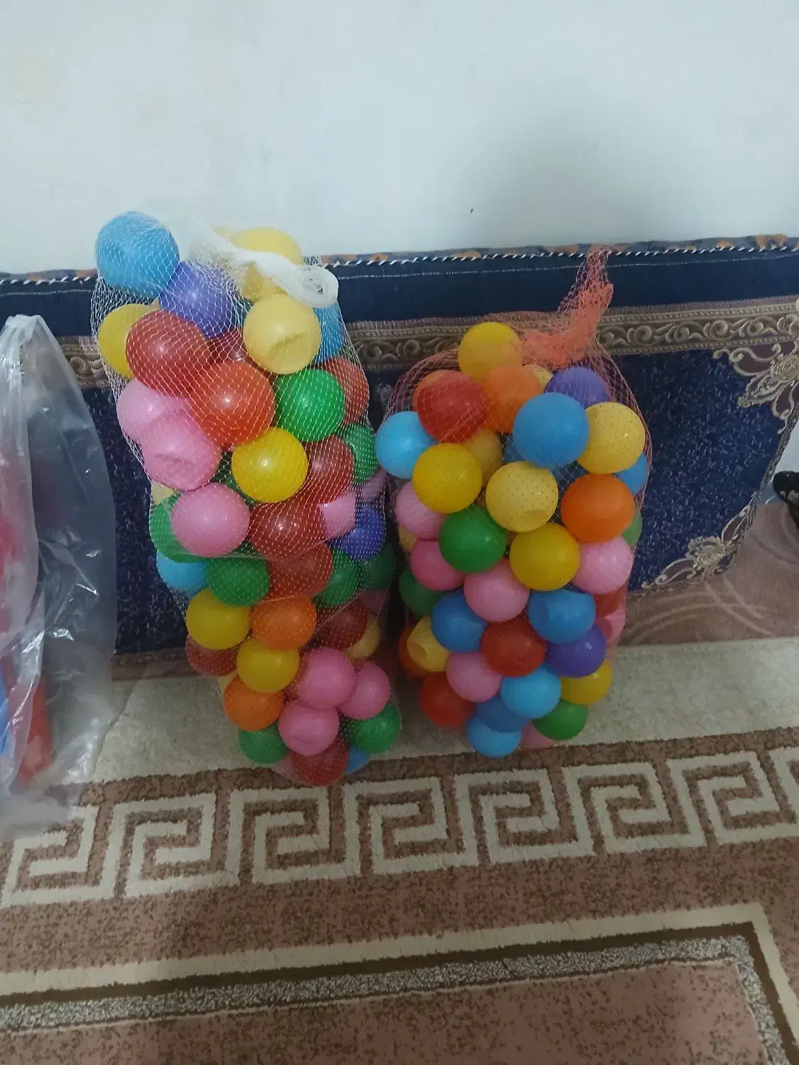 استخر بادی همراه با توپ|اسباببازی بچه|تهران, شهرک طالقانی|دیوار