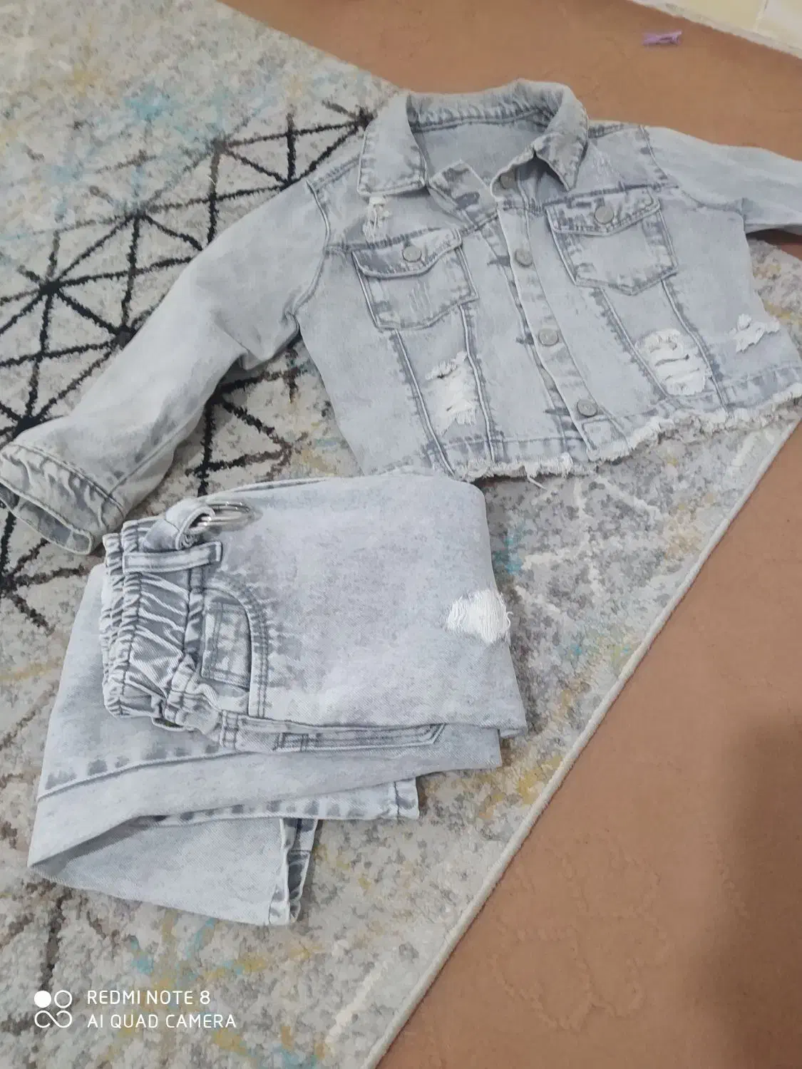 کت وشلوار لی درحد خیلی تمیز بدون پارگی|لباس|محمدیه-قزوین, |دیوار