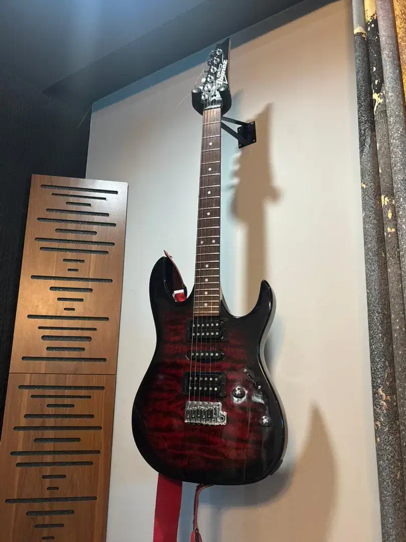 گیتار الکتریک آیبانز/آمپلی فایر Vox|گیتار، بیس، امپلیفایر|شهریار, شهریار|دیوار