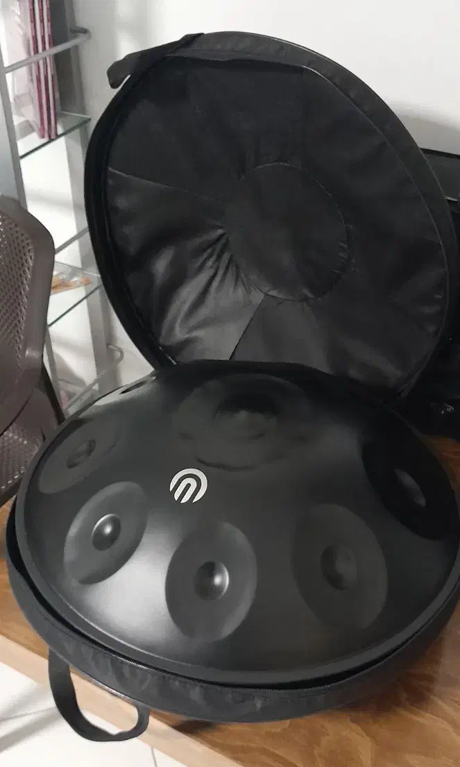 هنگدرام و شرا یط|درام و پرکاشن|اصفهان, آبشار|دیوار