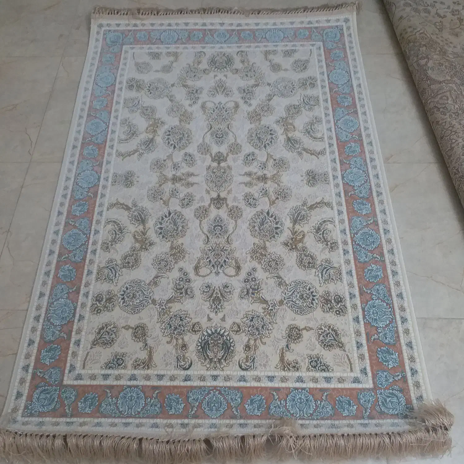 دوتخته فرش ماشینی ۹متری|فرش|سنندج, |دیوار