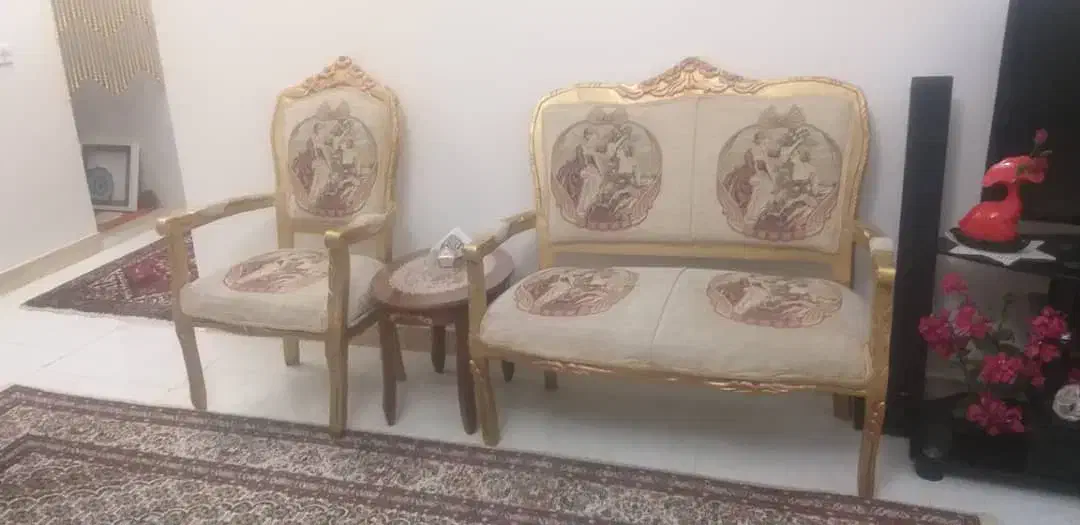 مبل سلطنتی ۷نفره با میز تلویزیون|مبلمان خانگی و میز عسلی|مرند, |دیوار