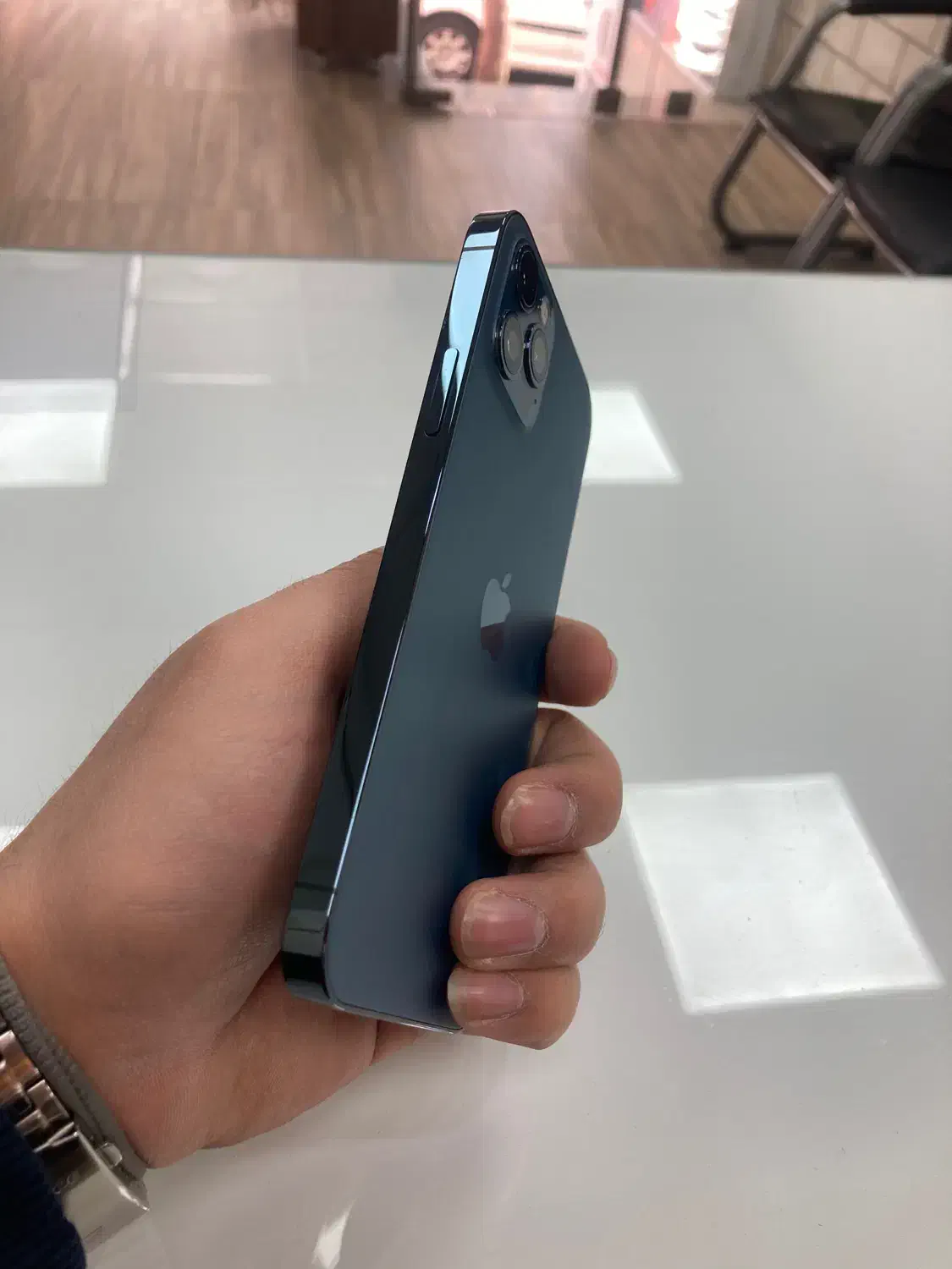 12 pro|موبایل|کرج, فاز ۴ مهرشهر|دیوار