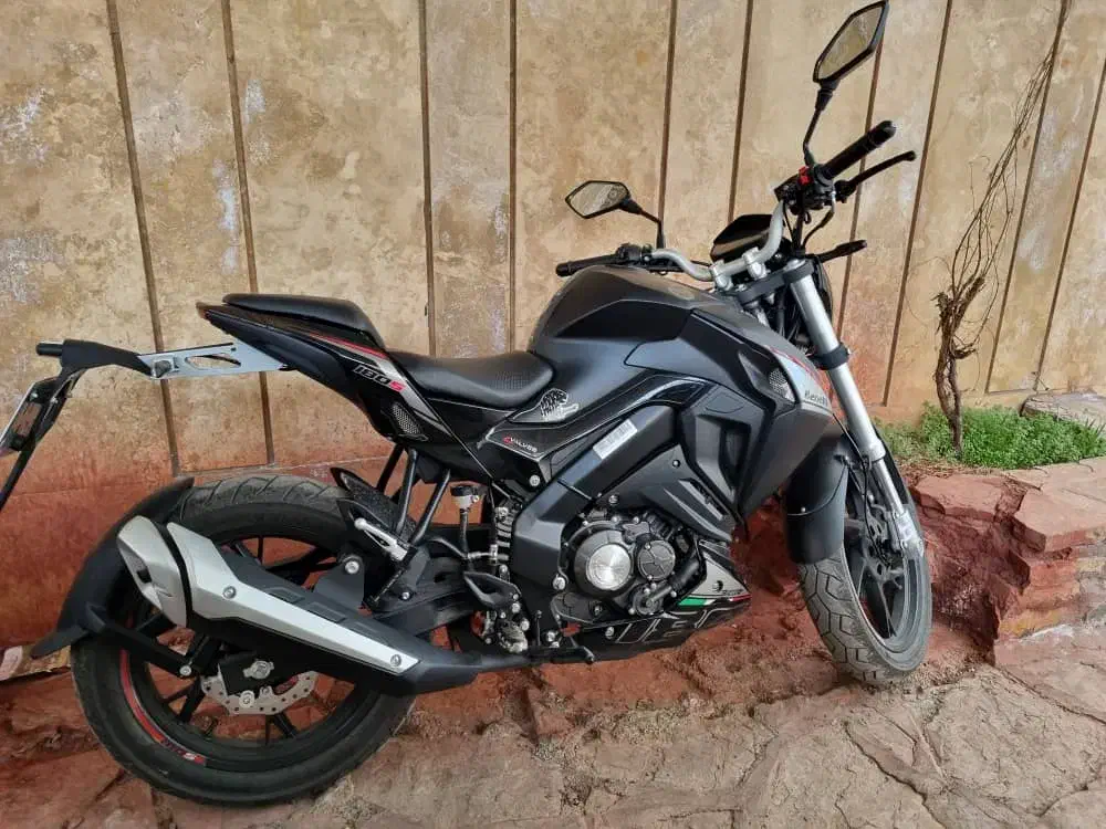 بنلی ۱۸۰ اس مدل۱۴۰۳ (در حد صفر) بیمه و کارت سوخت|موتورسیکلت|سنندج, |دیوار