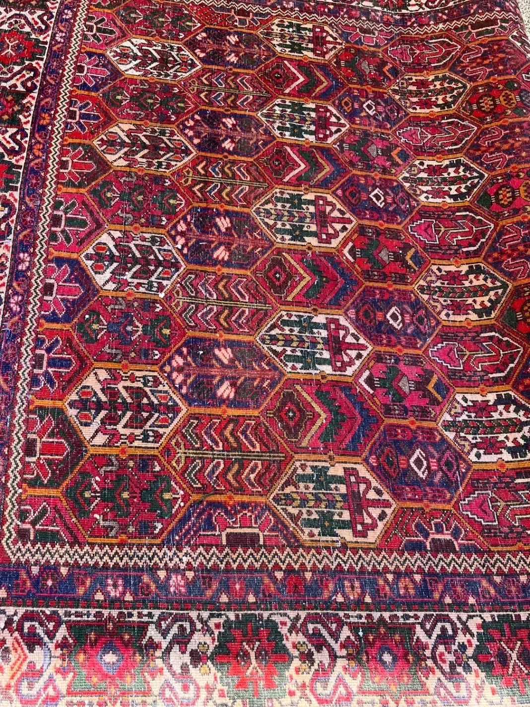 فرش دست بافت سالم|فرش|اصفهان, سپاهانشهر|دیوار