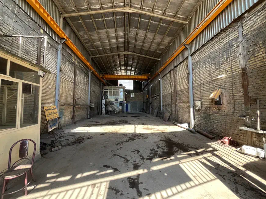 اجاره سوله ۲۵۰ متری سه راه اتشگاه بلوار الغدیر|اجارهٔ دفتر صنعتی، کشاورزی، تجاری|اصفهان, کارلادان|دیوار