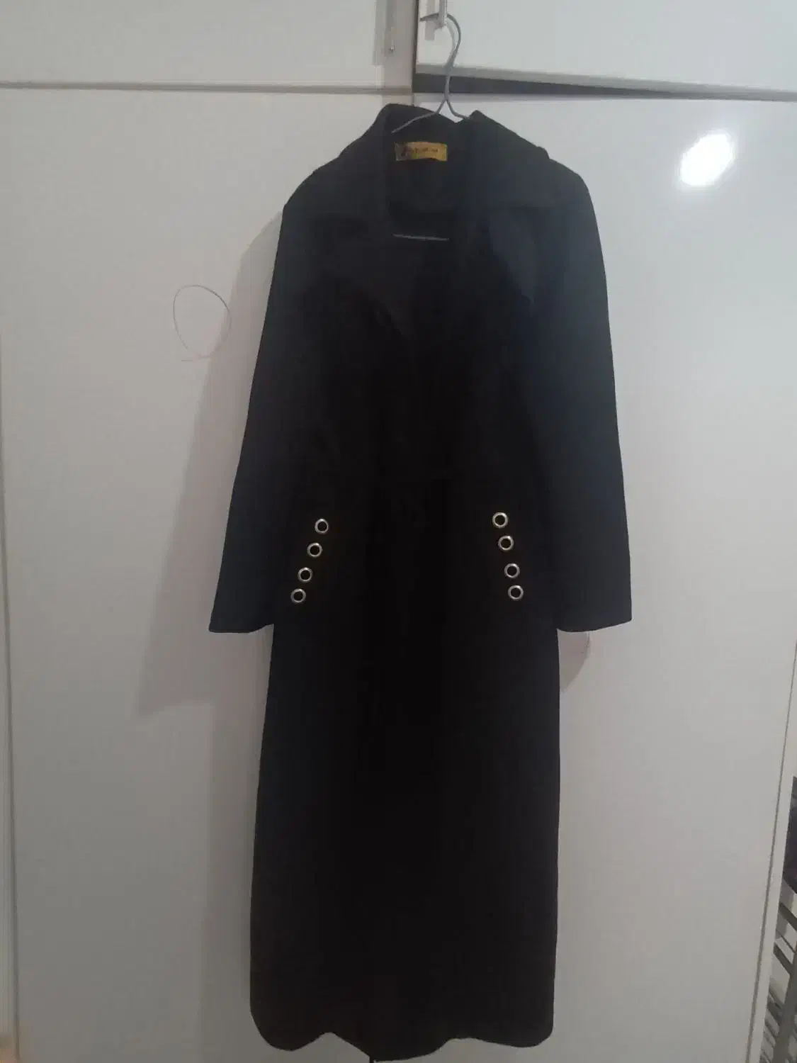 پالتو|لباس|رشت, انصاری|دیوار