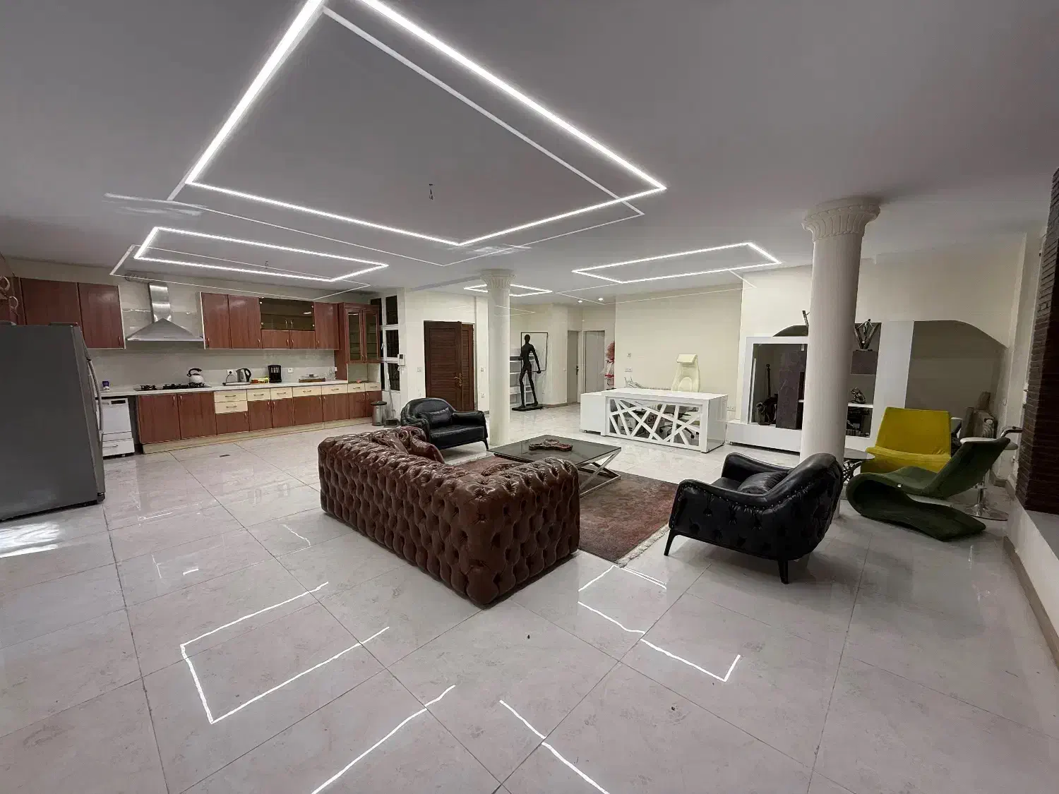 جردن ۱۷۰متر / خوش نقشه یک واحدی /نوسازی صفرتاصد