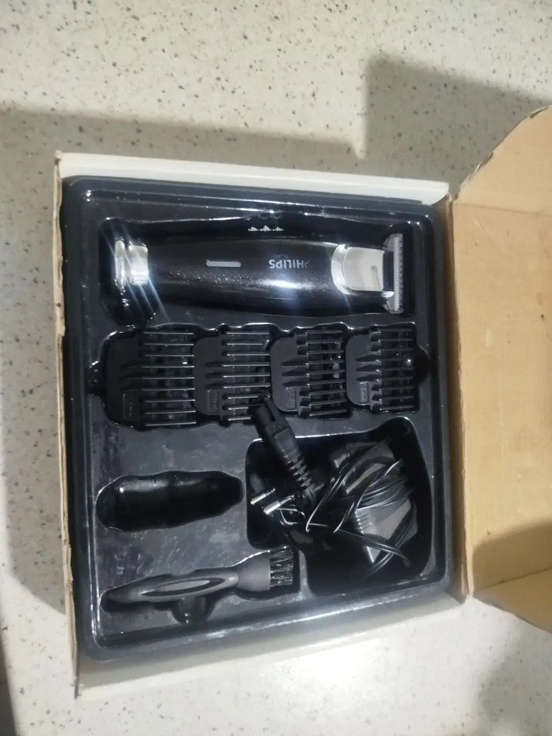 ماشین اصلاح فیلیپس|آرایشگاه و سالن‌های زیبایی|پاکدشت, شهرک امام رضا|دیوار