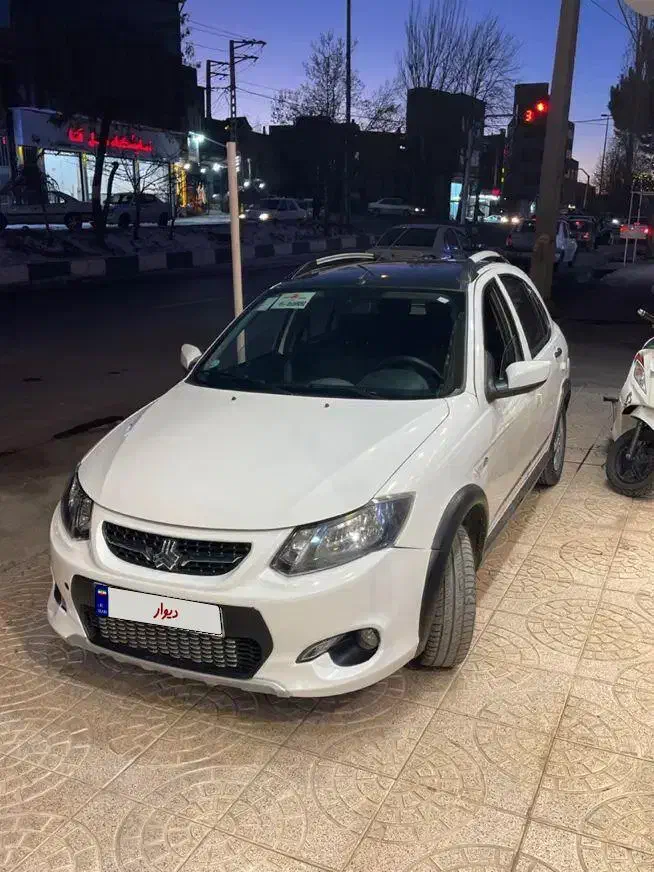 کوییک Rسفید مشکی|خودرو سواری و وانت|مشگین شهر, |دیوار