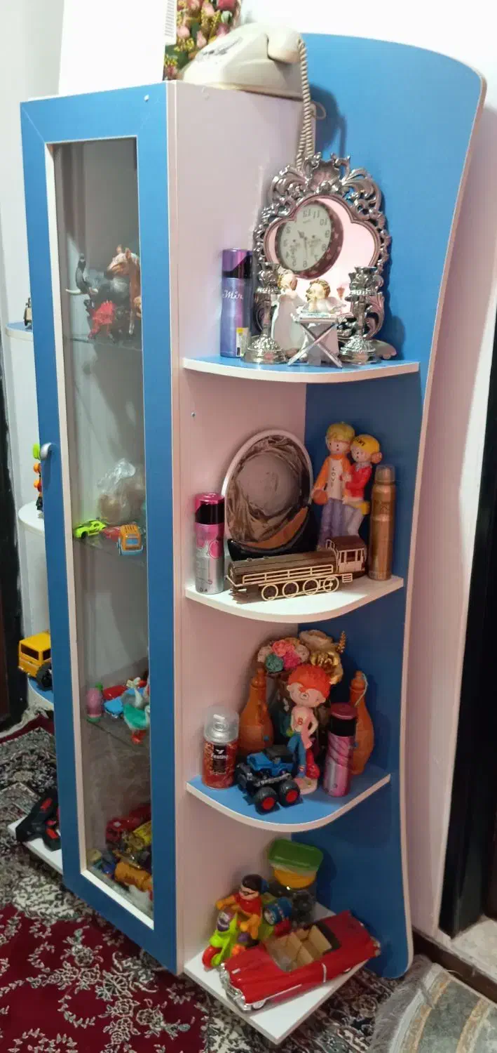 ویترین کودک|اسباب و اثاث بچه|قم, پردیسان|دیوار