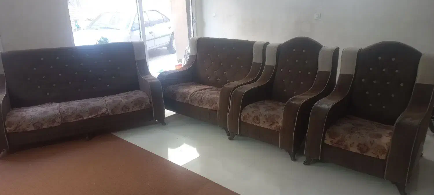 مبل هفت نفره|مبلمان خانگی و میز عسلی|برخوار, |دیوار