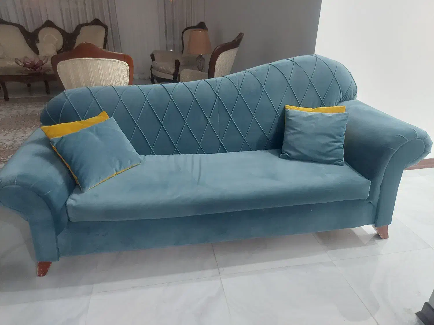 مبل راحتی سه نفره|مبلمان خانگی و میز عسلی|پردیس, فاز ۸|دیوار