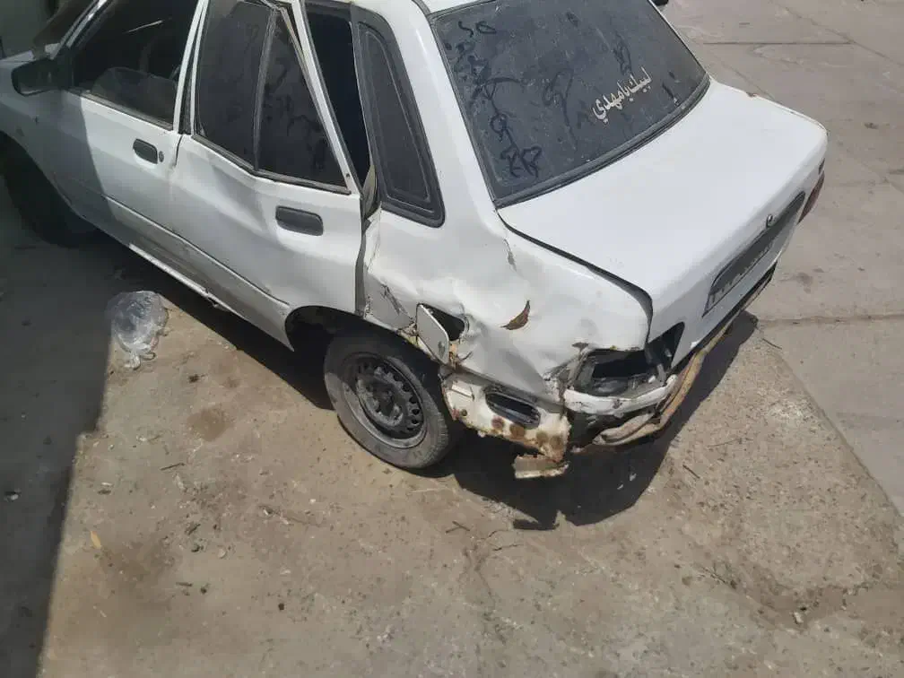 اسقاط خودرو نیسان ۳۸۰۰ تصادفی|خودرو سواری و وانت|مرودشت, ده بید|دیوار