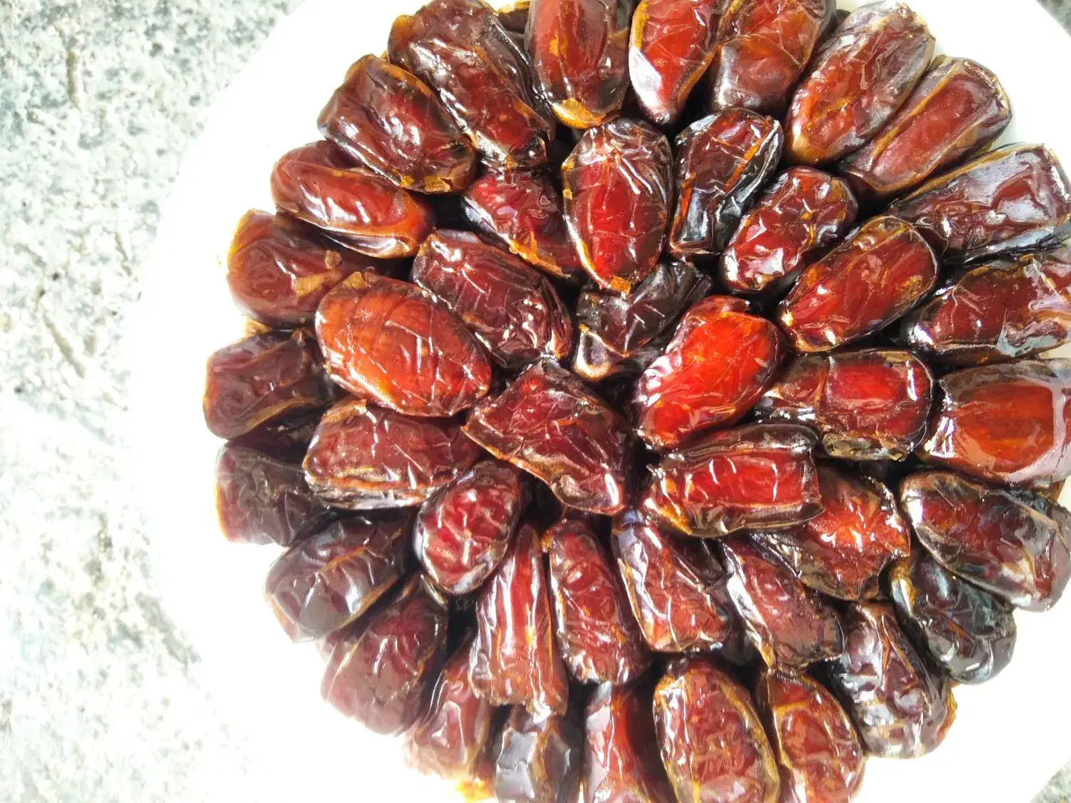 خرما درجه یک|خوردنی و آشامیدنی|ری, شهرک نظامی|دیوار