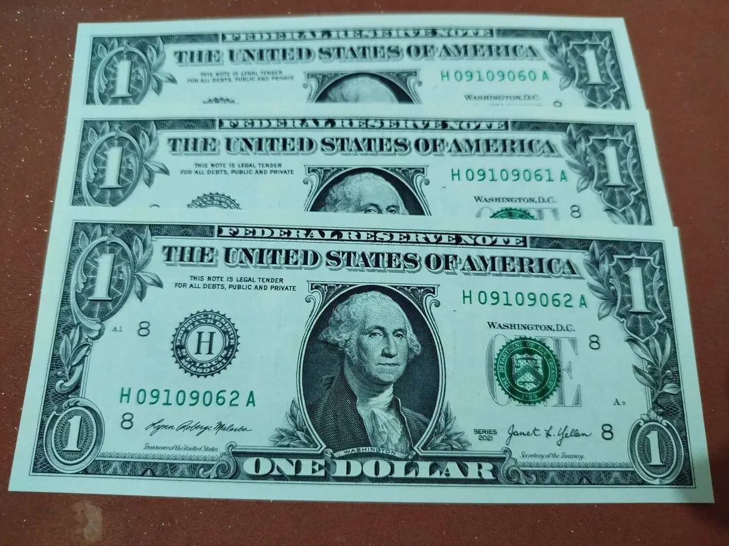 تریپل یک دلاری ارور|کلکسیون سکه، تمبر، اسکناس|کرج, کوی کارمندان شمالی|دیوار