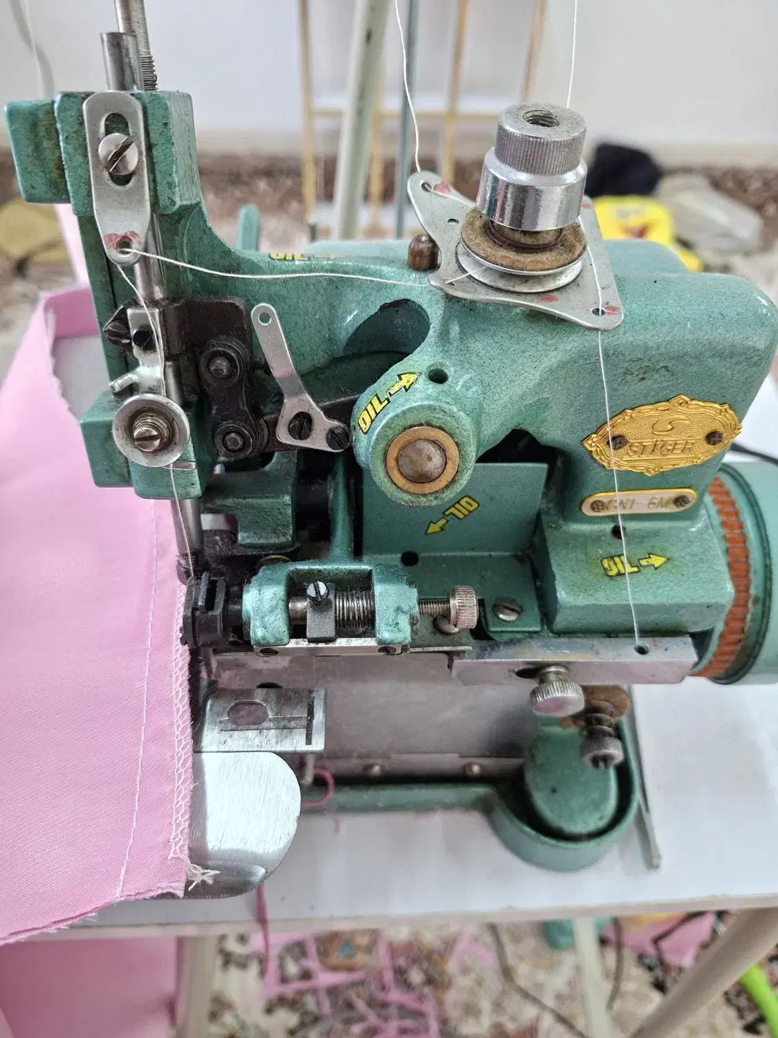 چرخ سردوز پروانه|چرخ خیاطی و ریسندگی|آستانه اشرفیه, |دیوار