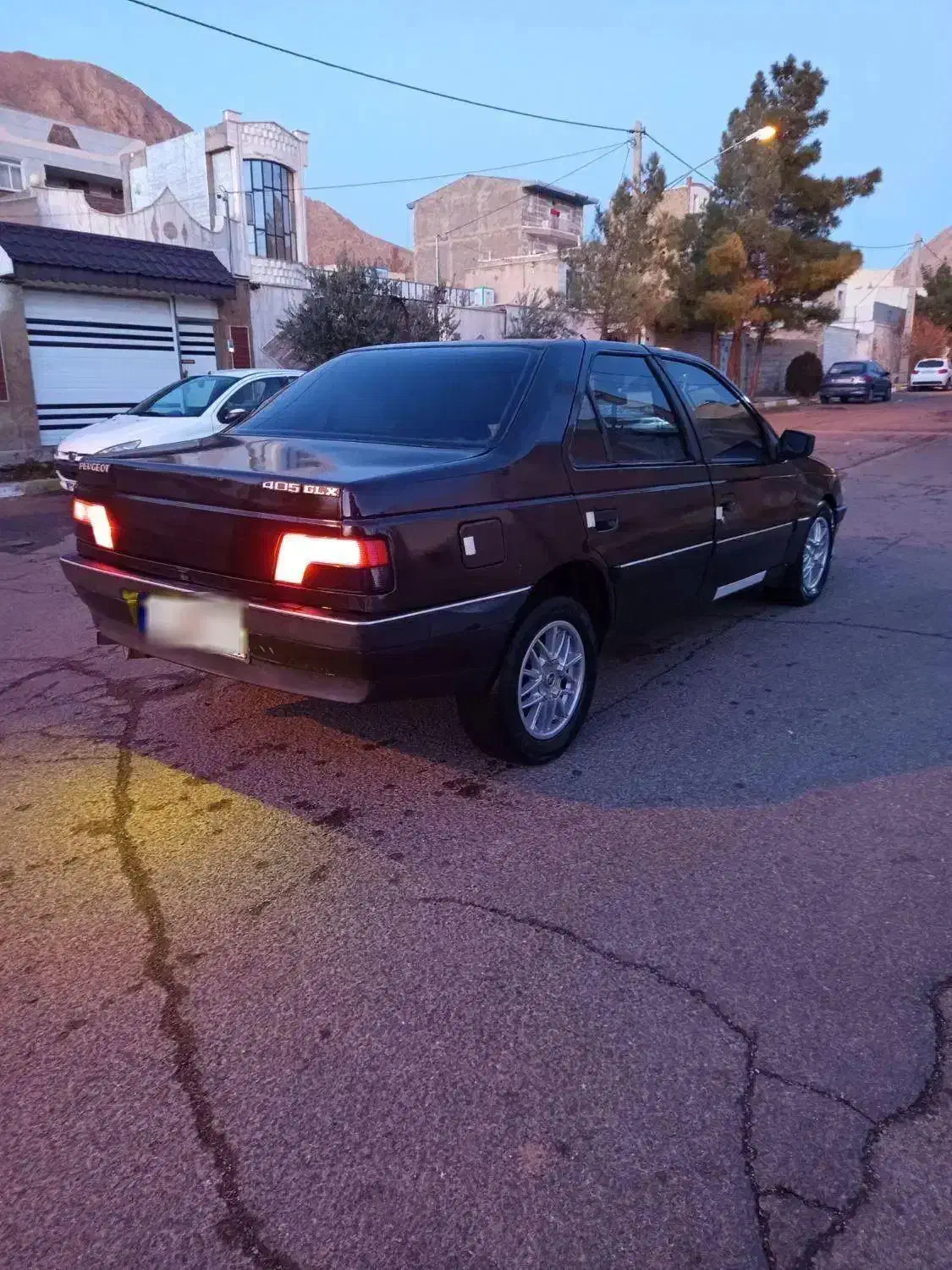 405 مدل 81|خودرو سواری و وانت|مهدی شهر, |دیوار