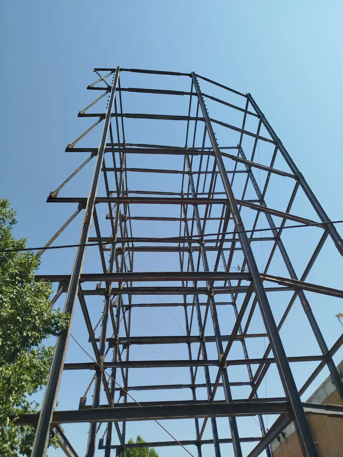 پیش فروش ۸۰متری/۱۰۰متری خیابان تختی|پیش‌فروش املاک|بروجرد, |دیوار