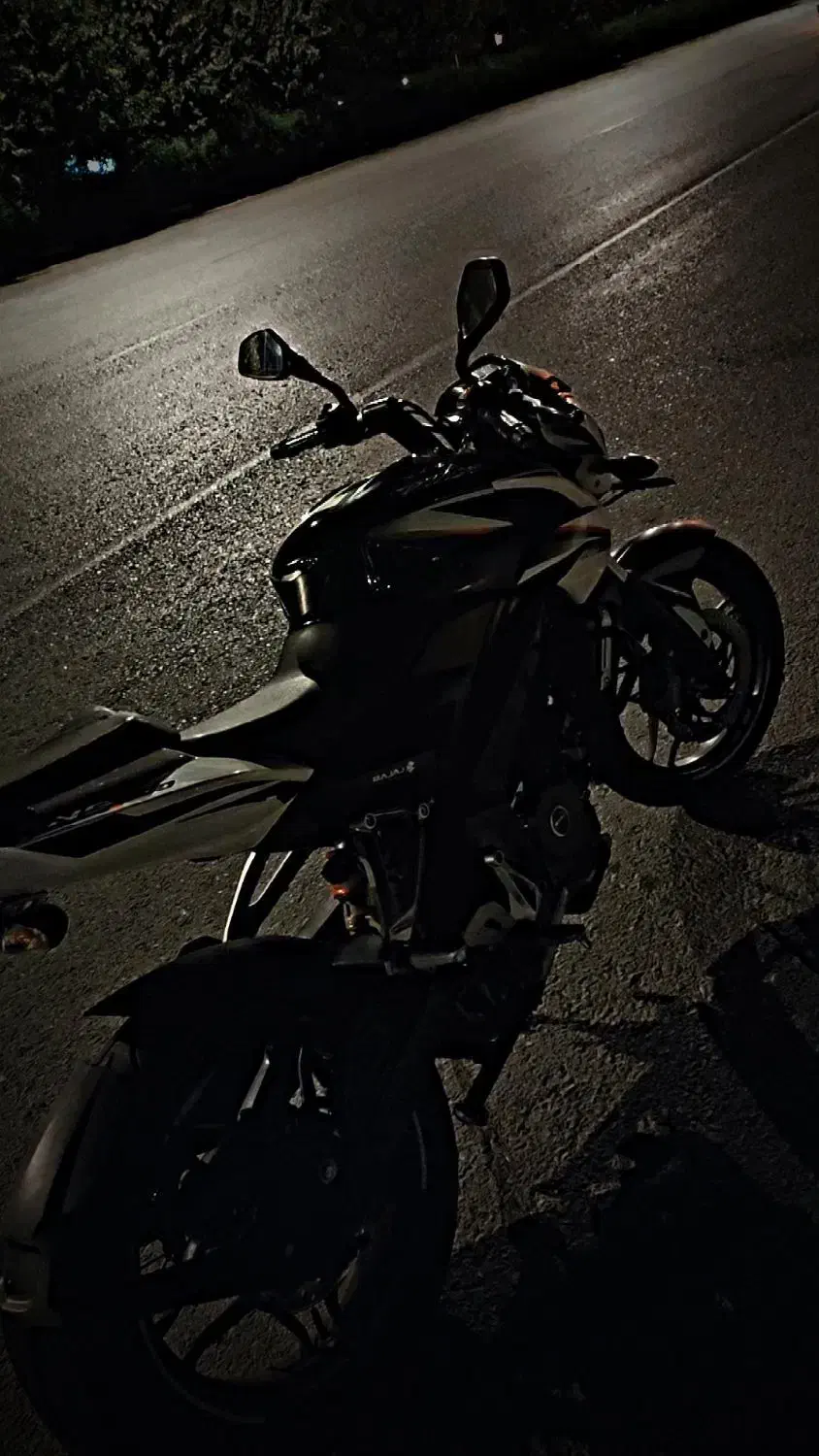 NS 200|موتورسیکلت|قم, کلهری|دیوار