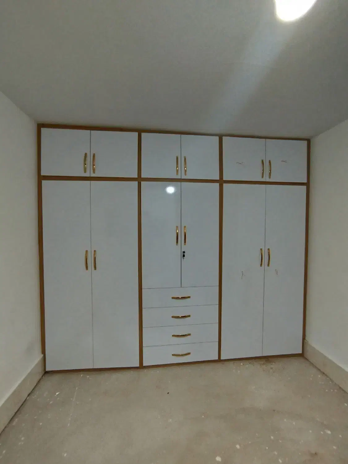 کمد دیواری|جاکفشی، کمد، دراور|شیروان (خراسان), |دیوار