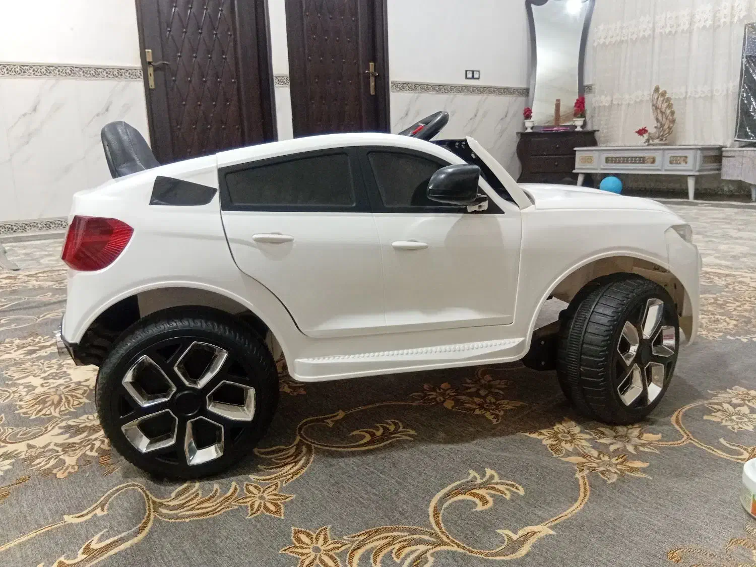 ماشین شارژی بنز|اسباببازی|کامیاران, |دیوار