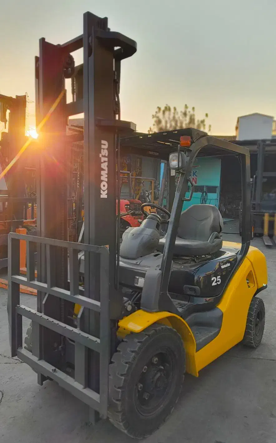 کوماتسو لیفتراک ۲.۵ تن|خودرو سنگین|ری, دولت‌آباد|دیوار