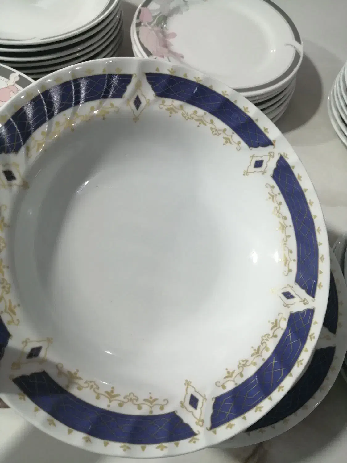 بشقاب غذاخوری، خورشت خوری، وپیش دستی میوه|ظروف سرو و پذیرایی|ایلام, |دیوار