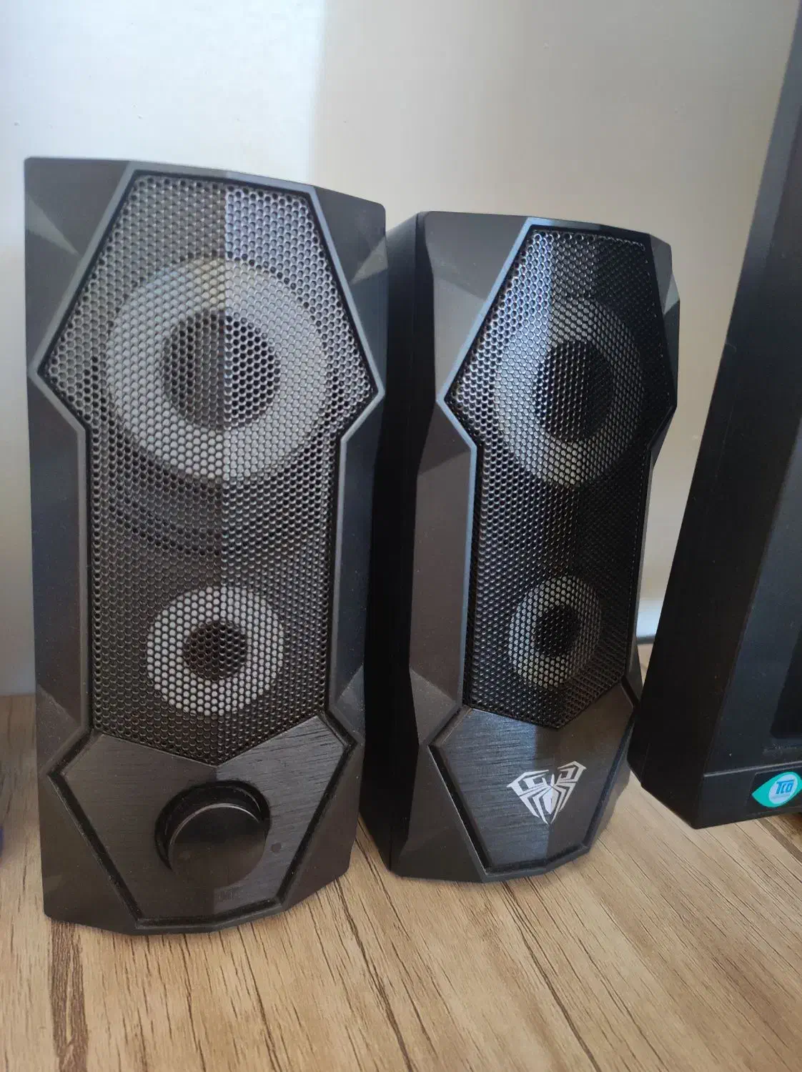 اسپیکر کامپیوتر گیمینگ|قطعات و لوازم جانبی رایانه|تبریز, |دیوار