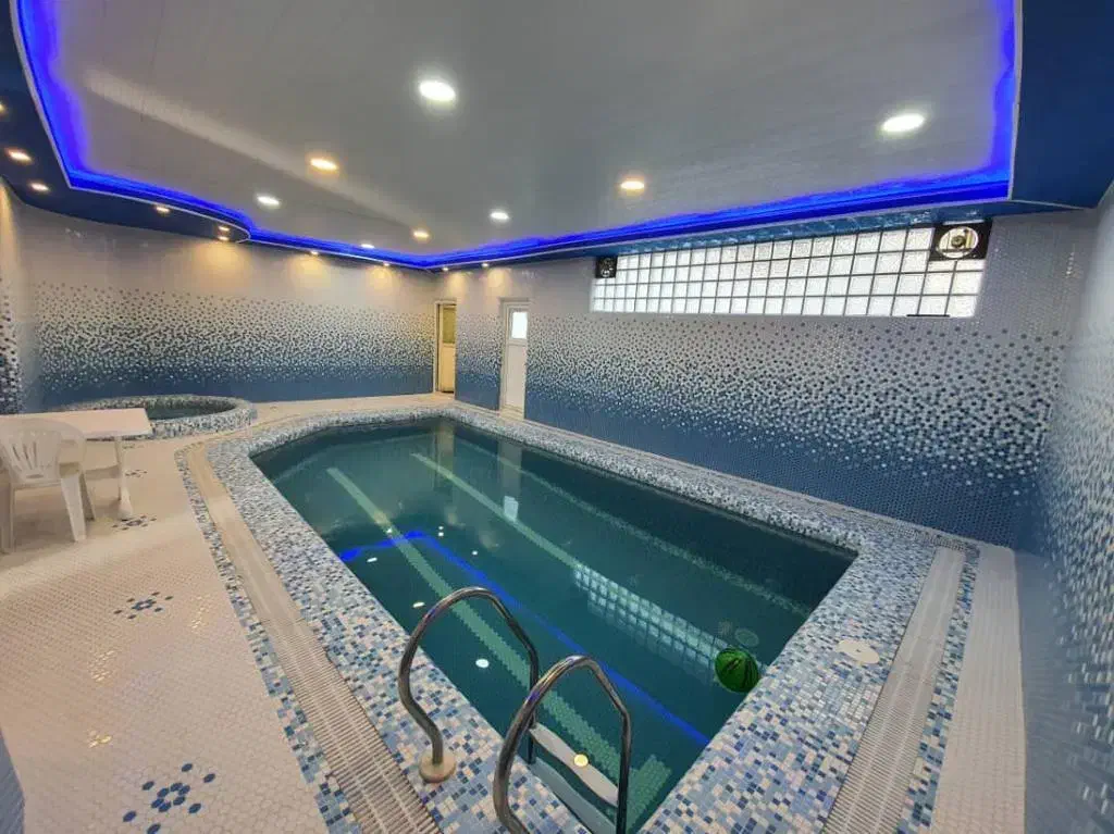 اجاره کاخ ویلا استخردار لوکس لاکچری|اجارهٔ کوتاهمدت ویلا و باغ|چمستان, |دیوار