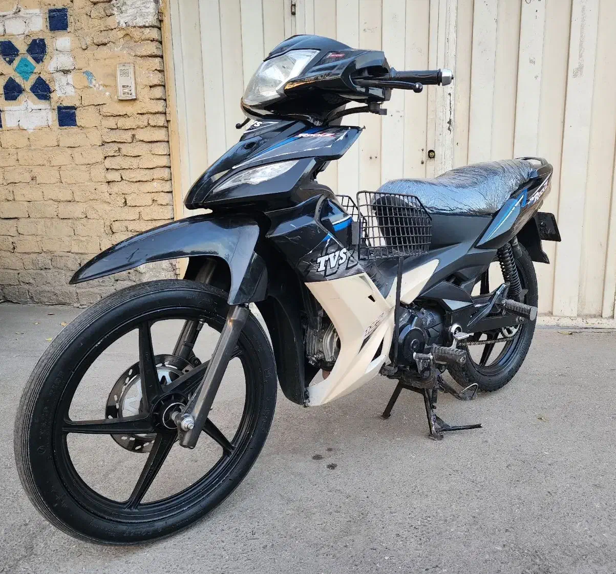 تی وی اس راکز موتوری سالم به شرط زیرفی|موتورسیکلت|مشهد, قائم|دیوار