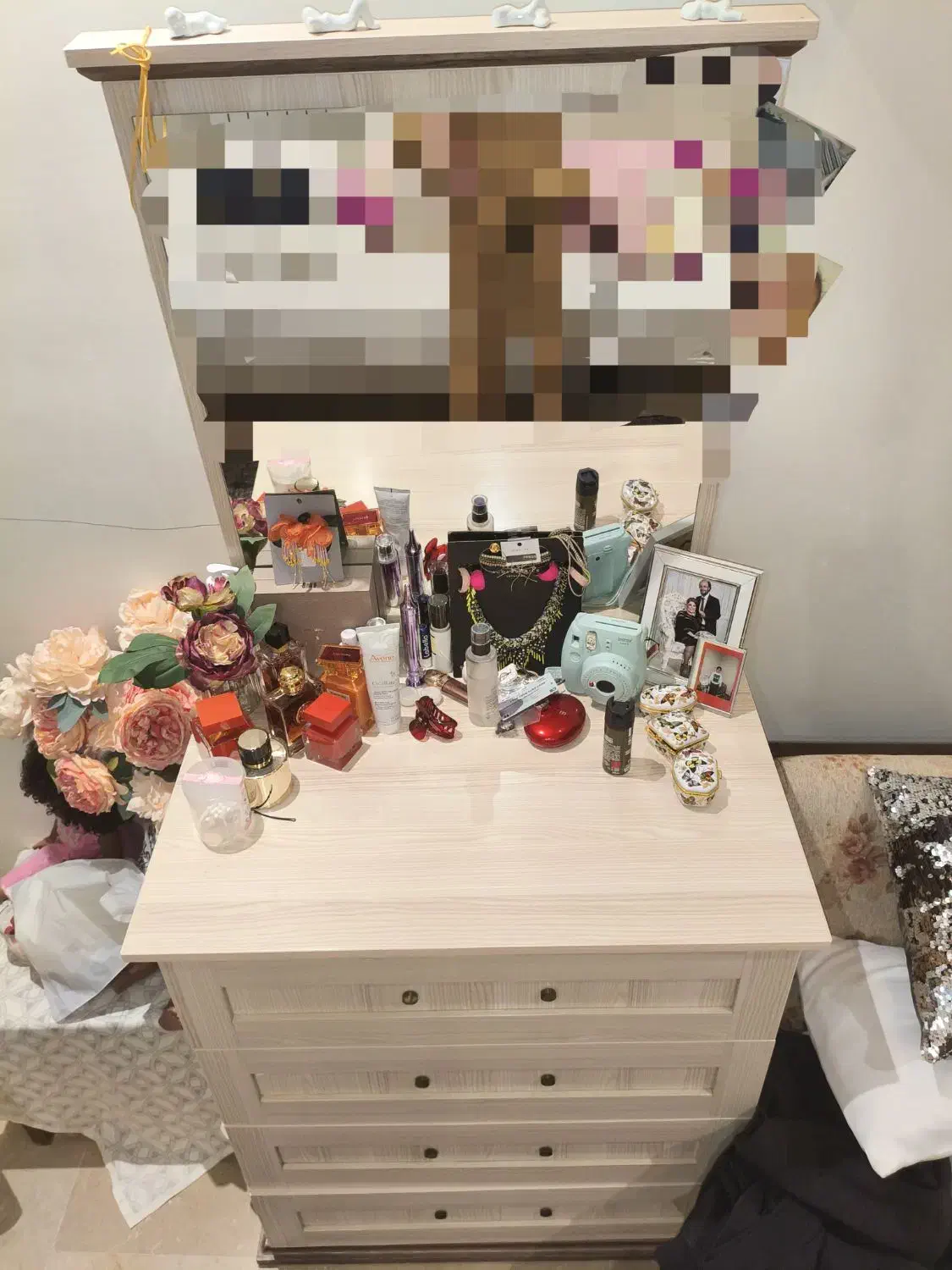 تخت مهمان دار دو تشکه و پاتختی دراور|تخت و سرویس خواب|تهران, سردارجنگل|دیوار