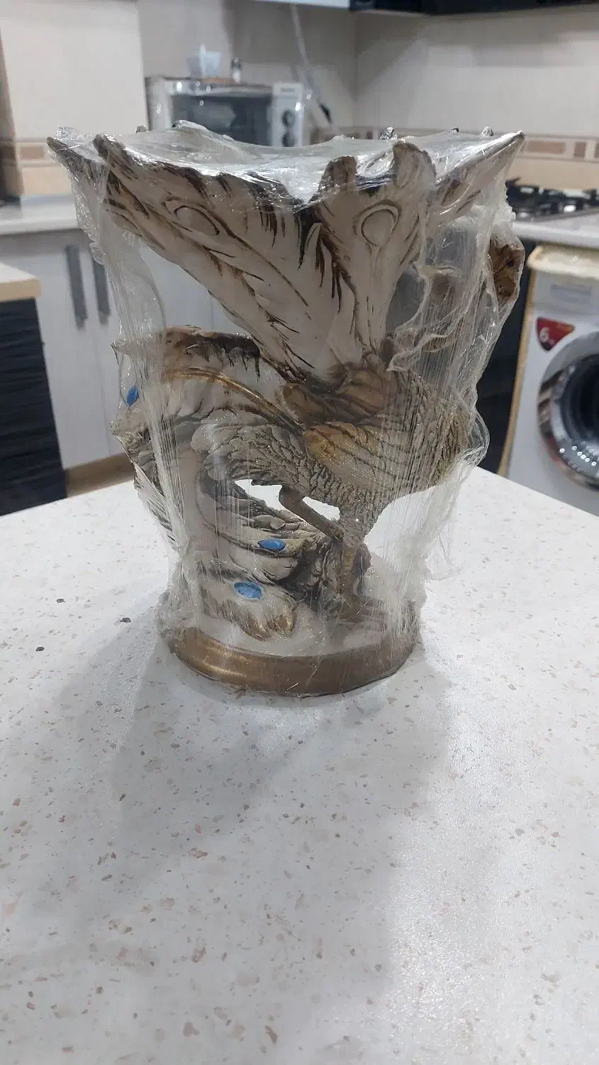 مجسمه|مجسمه، تندیس، ماکت|قرچک, میرزائی جنوبی|دیوار