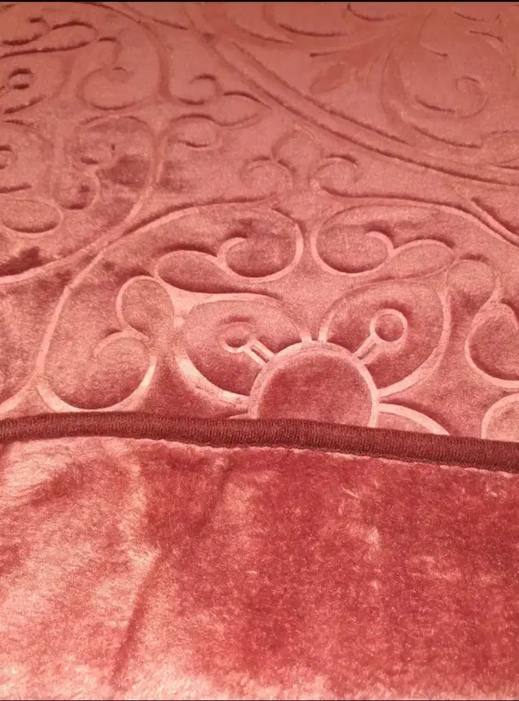 پتوی یک نفره|رختخواب، بالش، پتو|زرند, |دیوار