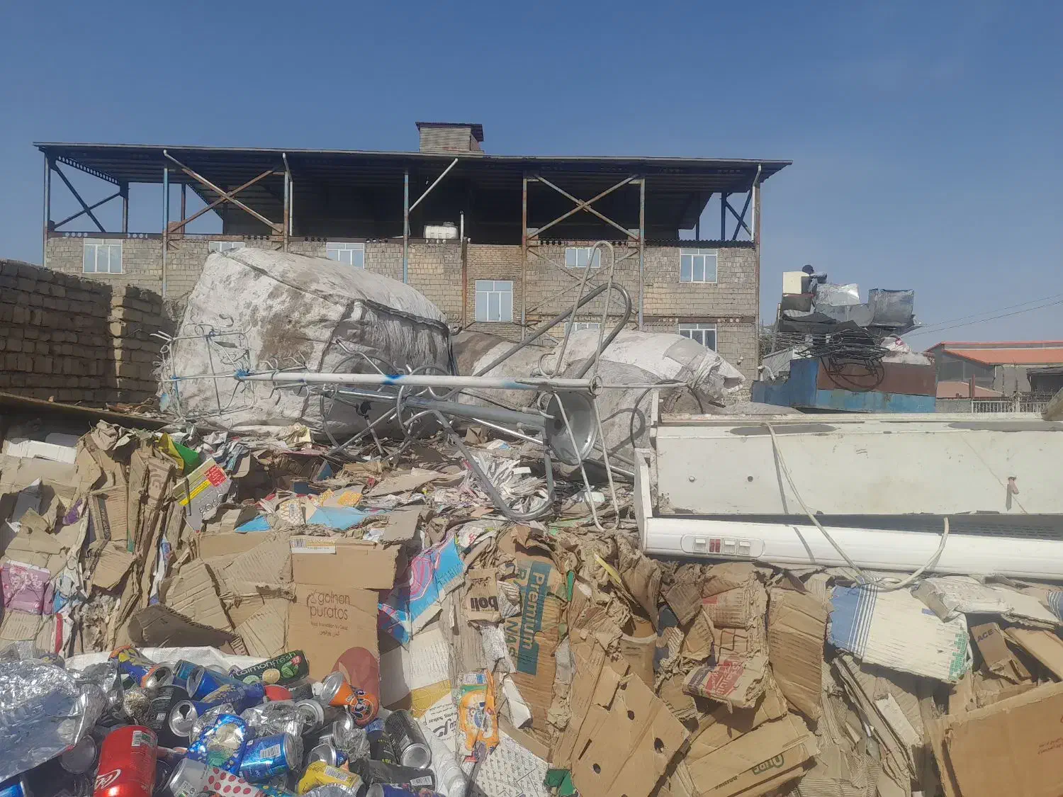 ضایعات خریداریم|خدمات پیشه و مهارت|مشهد, انصار|دیوار