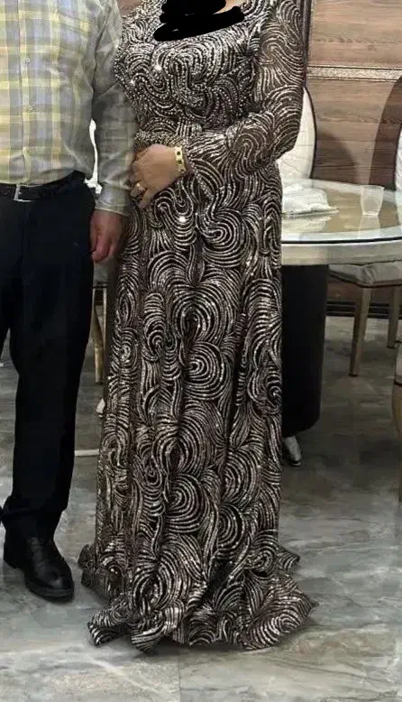 لباس مجلسی|لباس|فولادشهر, B7|دیوار